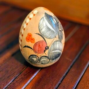 Vintage Tonala Egg